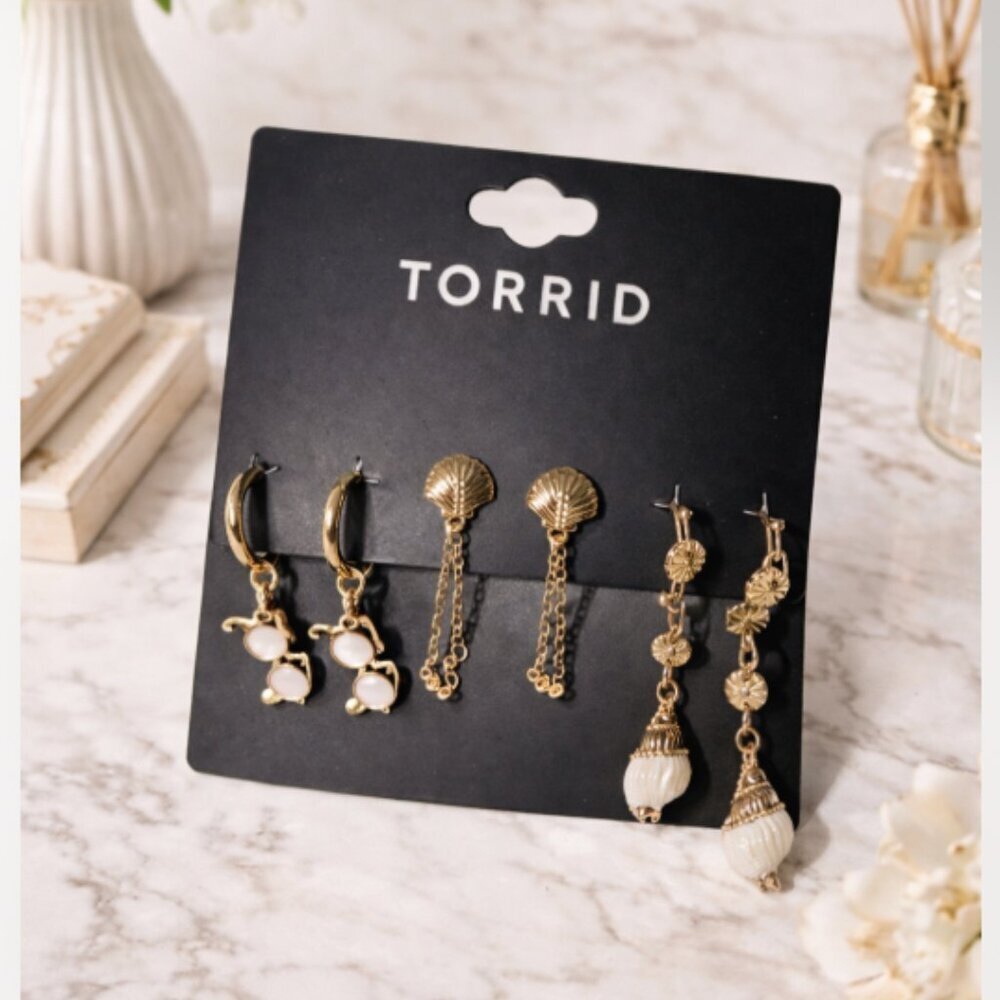 Torrid NWT Gold Tone Earrings Set Statement Drop Dangle Accessories